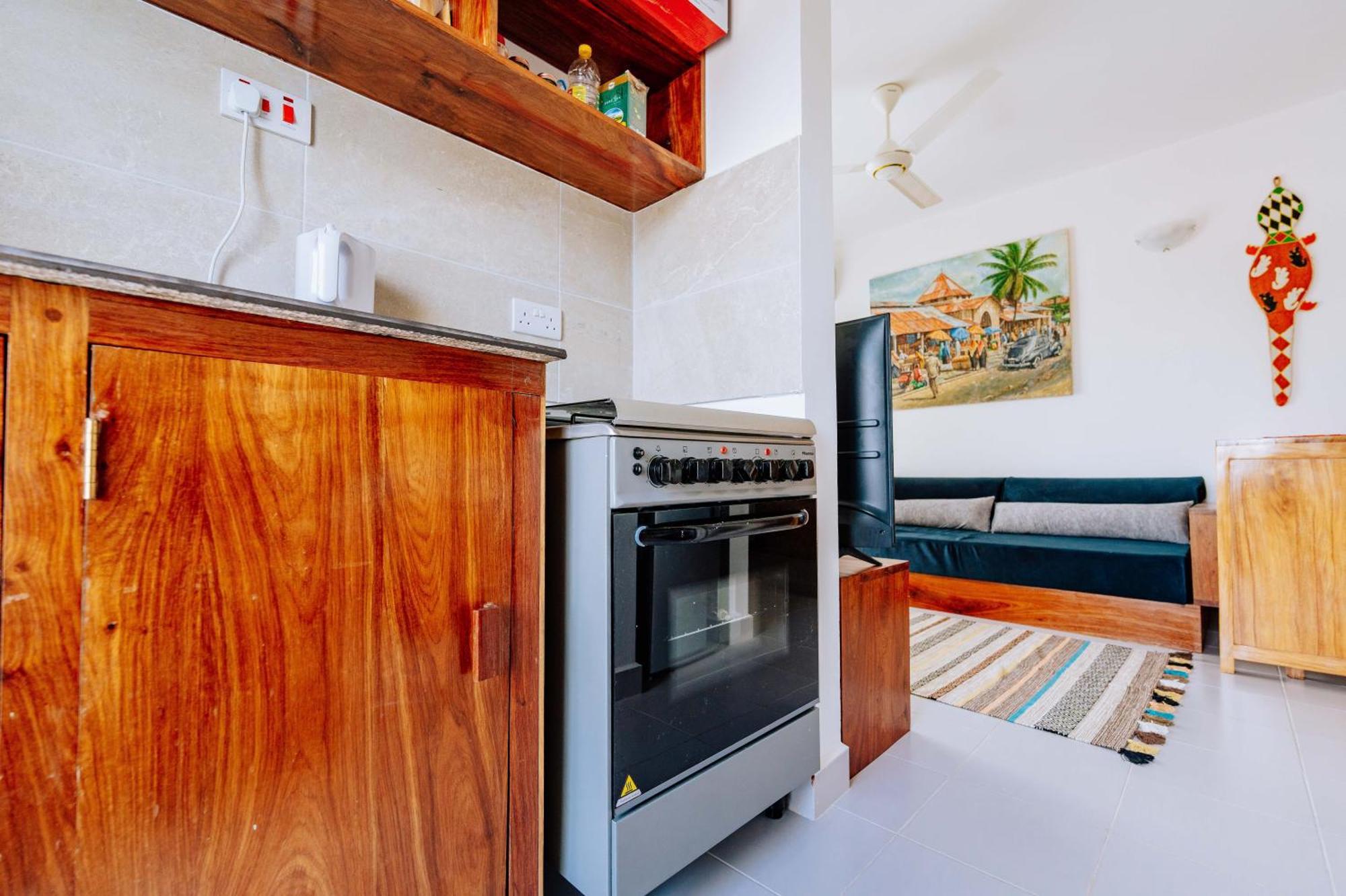 Apartament Jasiri Apartment, Beautiful Ocean-view 2 Bedroom In Fumba Town *